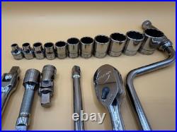 11 pc 3/8 Drive 12-Point SAE Shallow Socket Set (1/4-7/8), with ratchet 11 pc 3/8 Drive 12-Point SAE Shallow Socket Set (1/4-7/8), with ratchet