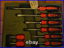 #4 Snap On 8 Piece Combination Screwdriver Set In Red SHDX80R