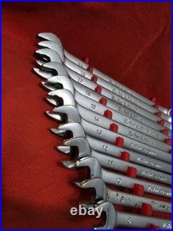 Blue Point Snap On 8-19mm 12pc Spanner set Wrenches on Wrench Rack made in USA