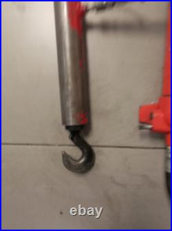 D1047 Hydraulic spreader