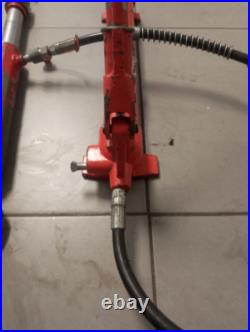 D1047 Hydraulic spreader