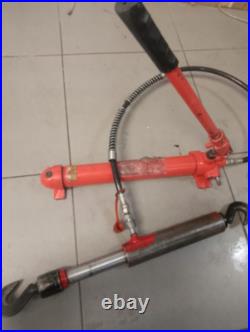 D1047 Hydraulic spreader