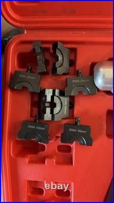 D36 Hydraulic Crimping Tool in Case 10mm 16mm 25mm 35mm Dies D36 Hydraulic Crimping Tool in Case 10mm 16mm 25mm 35mm Dies