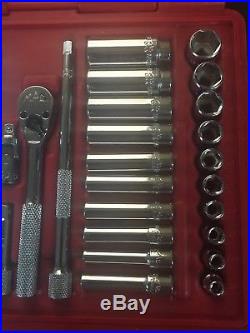 MAC Tools USA 44pc. 1/4 Drive Deluxe SAE/Metric Socket Set SMM446BR NO RESERVE