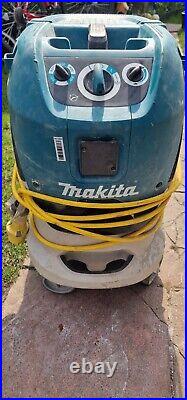 Makita VC4210MX1 M-Class Wet & Dry Vacuum 110V 1000W MAKVC4210M1L
