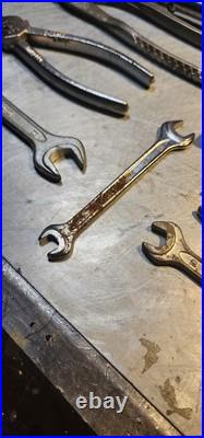 Mercedes W126 Emergency Tools