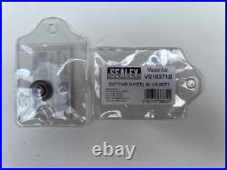SEALEY VS16371 CAR EXHAUST PIPE CUTTER (+ spare blade)