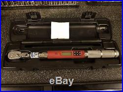 SNAPON TOOLS ATECH1FR240B 1/4 TECHANGLE 12-240 in lb Digital Torque Wrench