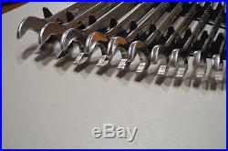 SNAP ON Huge 17pc Metric 12pt Flank Drive Plus Combination Wrench Set, 7mm-24mm