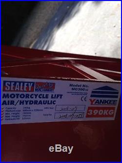 Sealey Hydraulic Motorcycle Lift/Jack Motorbike Lift MC390 390kg Capability