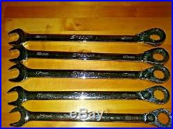 Snap On 10Pc Metric Flank Drive Plus Ratcheting Wrench Set 10-19mm SOEXRM710 Snap On 10Pc Metric Flank Drive Plus Ratcheting Wrench Set 10-19mm SOEXRM710