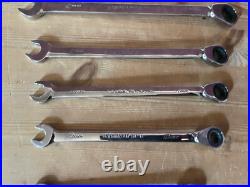 Snap-On, 10 piece, ratcheting spanner set, size 8 19mm, made in the USA used Snap-On, 10 piece, ratcheting spanner set, size 8 19mm, made in the USA used