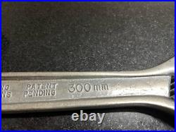 Snap On 12 Adjustable Wrench AD12