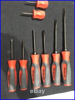 Snap On 12 Piece Red Screwdriver Set Slotted, Phillips & Pozidrive