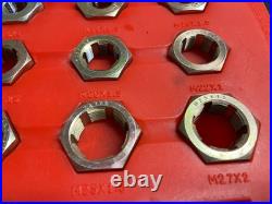 Snap On 20 pc Master Spindle Rethreading Set RD20