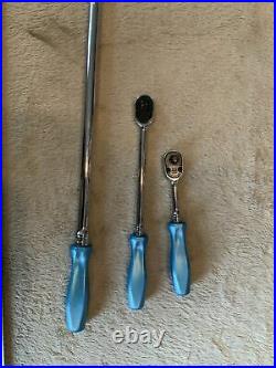 Snap On 3pc Pearl Blue Ratchet Set, 3/8 And 1/4 Drives. Never Used