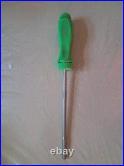 Snap On Green Hard Handle Screwdrivers, 1/4 Rachet, Trim Tool