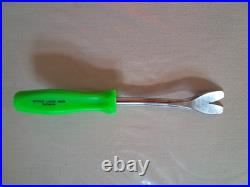 Snap On Green Hard Handle Screwdrivers, 1/4 Rachet, Trim Tool