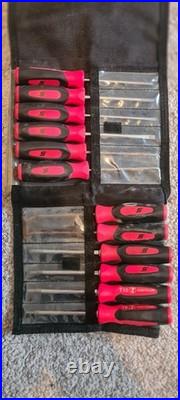 Snap On Pounch Set SGMINI12AR 12 Piece Mini Pick, Screwdriver & Torx Set Red