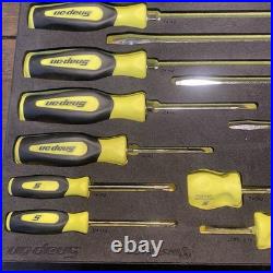 Snap On Tools Used SGDX160BFHV 16pc Hi-Viz Yellow Soft Grip Foam Screwdriver Set Snap On Tools Used SGDX160BFHV 16pc Hi-Viz Yellow Soft Grip Foam Screwdriver Set
