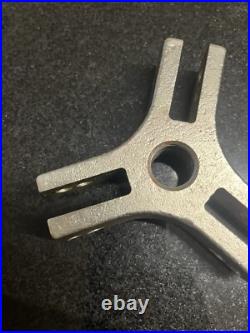 Snap On Yoke For 3 Legged Pullers CJ105-1
