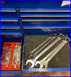 Snap on 40 Roll Cab 26 Subaru Top box with Quality hand tools Snap on Toolbox