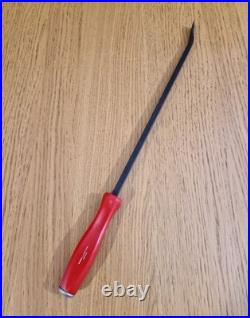 Snap on tools SPBS24 24 striking pry bar hard handle Red USA prybar Excellent