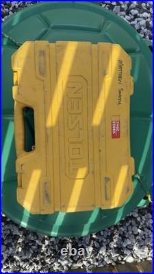 Tolsen Vdeline 29-Piece Insulated Socket and Tool Set with Storage Case