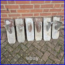 Tools 23 ItemsRakes, Forks, Shovels, Pick-Axes, Levellers, Scrapers, Used Condition