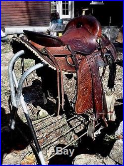 Vintage 16 Western Saddle Hand Tooling Huge Swell Exposed Leathers Fqhb
