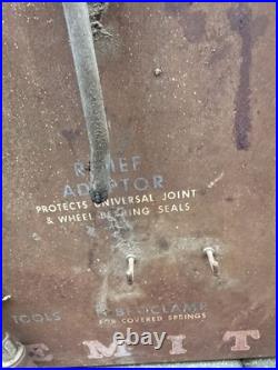 Vintage American Specialised Lubrications Tools Workshop Tool Hanging Board