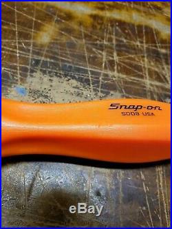 Vintage Snap On 8 Piece Orange Hard Handle Screwdriver Set SDDX80 VERY NICE