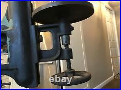 YANKEE ANTIQUE No. 1005 BENCH TABLE MOUNT HAND DRILL PRESS 1914 NORTH BROTHERS BK
